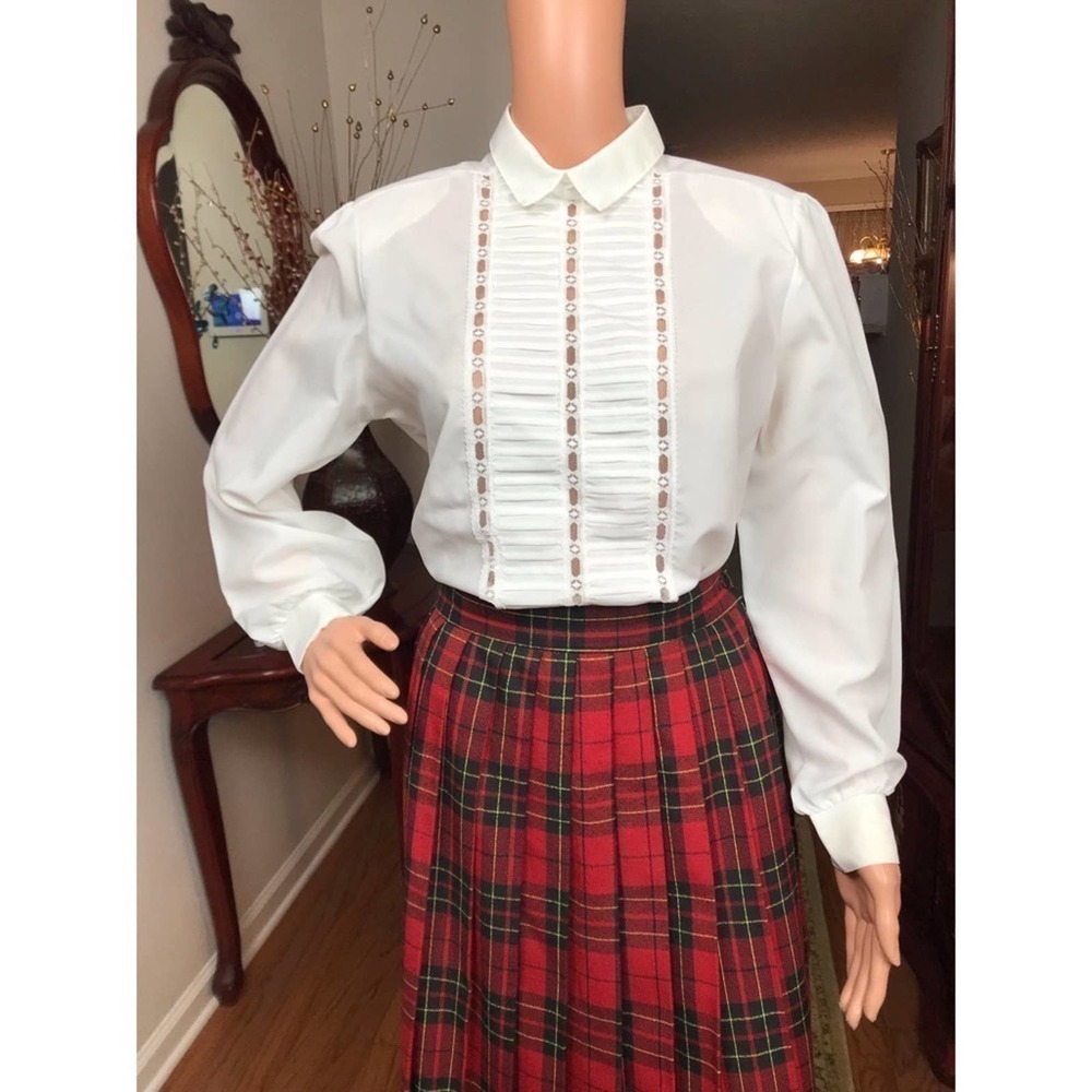 Vtg. Laura Mae white blouse size 14 - Picture 1 of 4